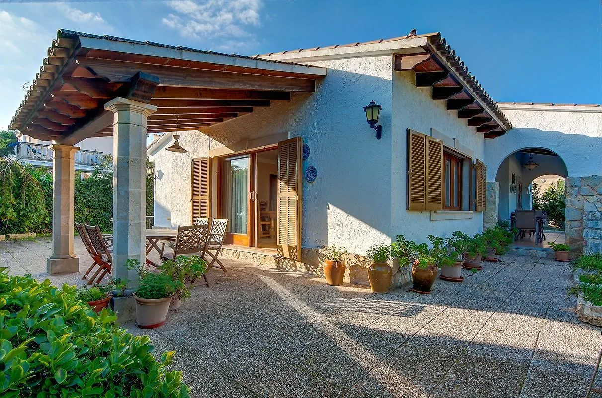 Quic Villa Playa de Muro 0*,  Spanyolország
